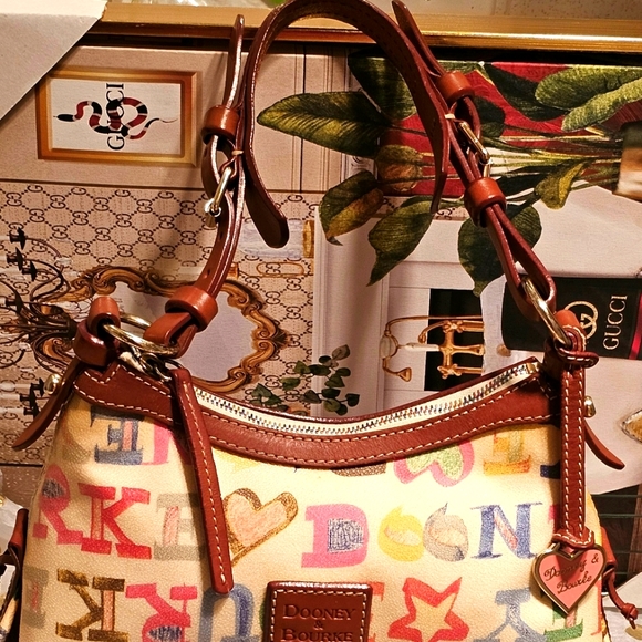 Dooney& Bourke Y2K RainbowZipper Doodle Graffiti Shoulder Bag